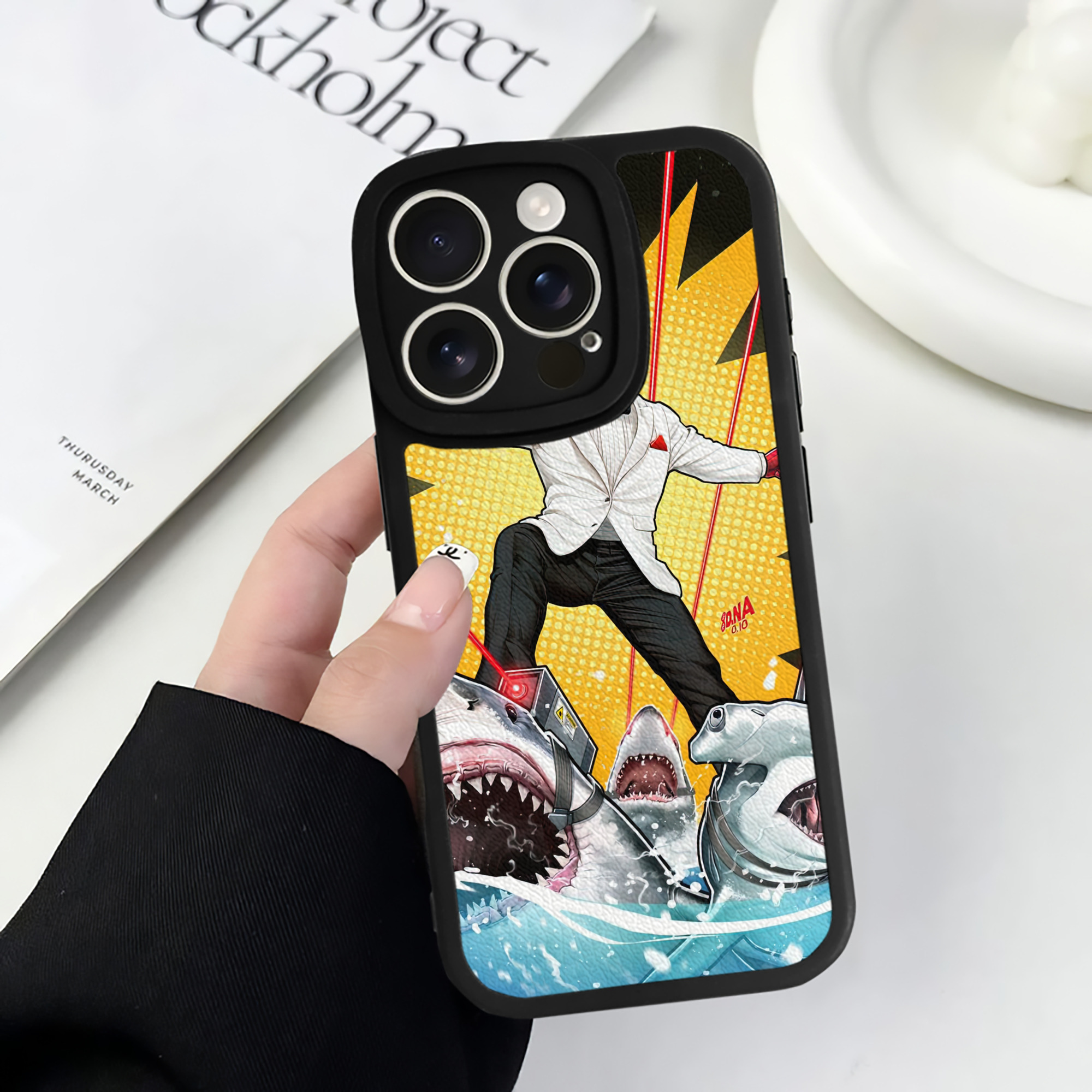 （画像用） Deadpool デッドプール 【iPhone 16シリーズ対応】シリコンスマホケース（レザー調） 材質：シリコン